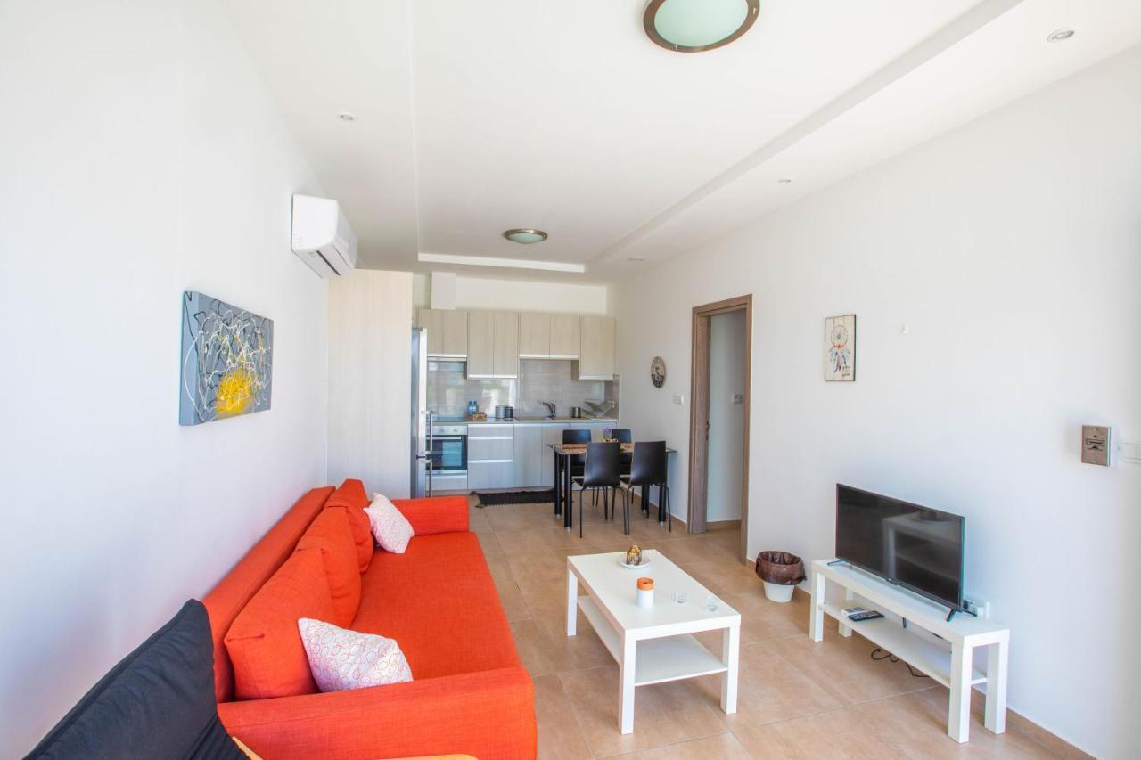 Panayia Sea View Apts โปรทาราส ภายนอก รูปภาพ