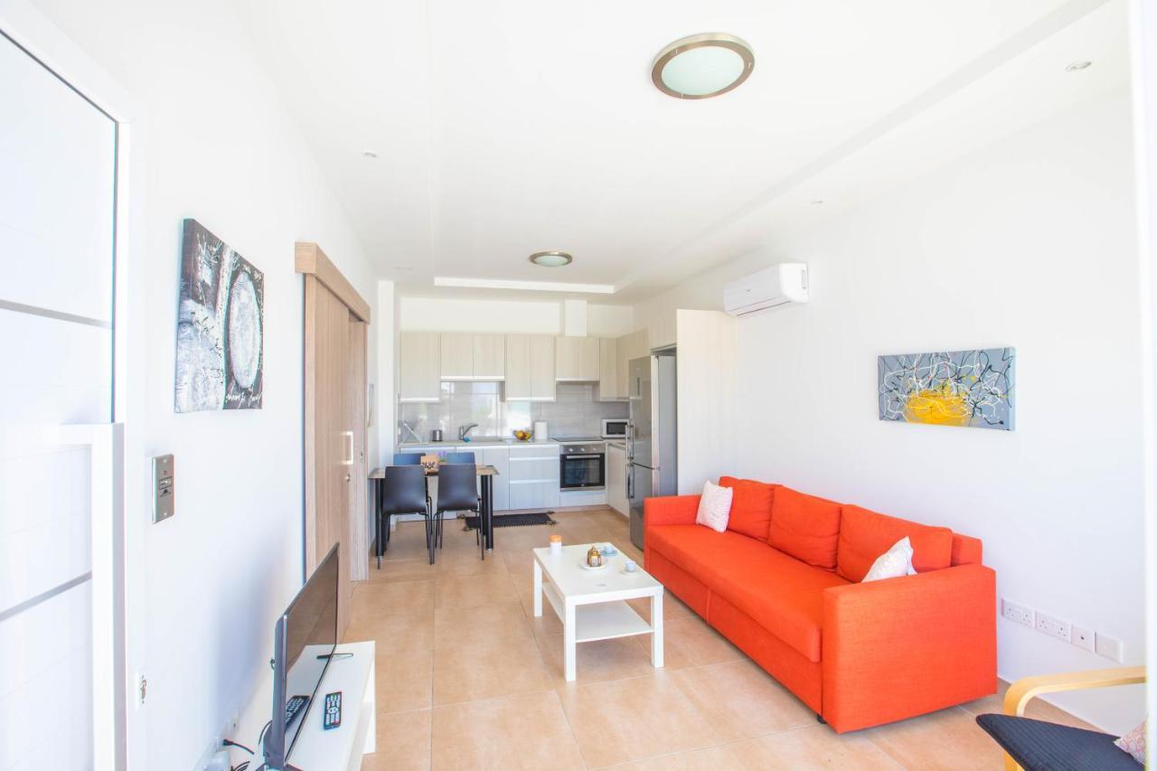 Panayia Sea View Apts โปรทาราส ภายนอก รูปภาพ