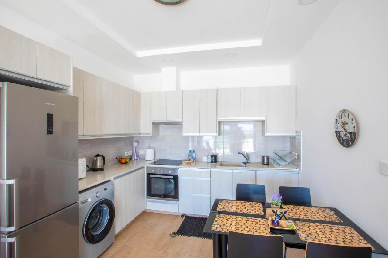 Panayia Sea View Apts โปรทาราส ภายนอก รูปภาพ