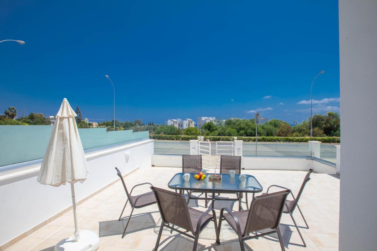 Panayia Sea View Apts โปรทาราส ภายนอก รูปภาพ