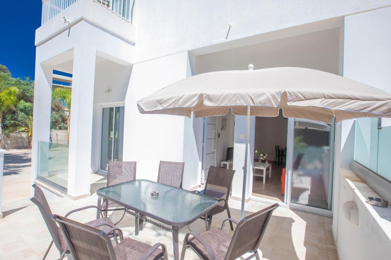 Panayia Sea View Apts โปรทาราส ภายนอก รูปภาพ