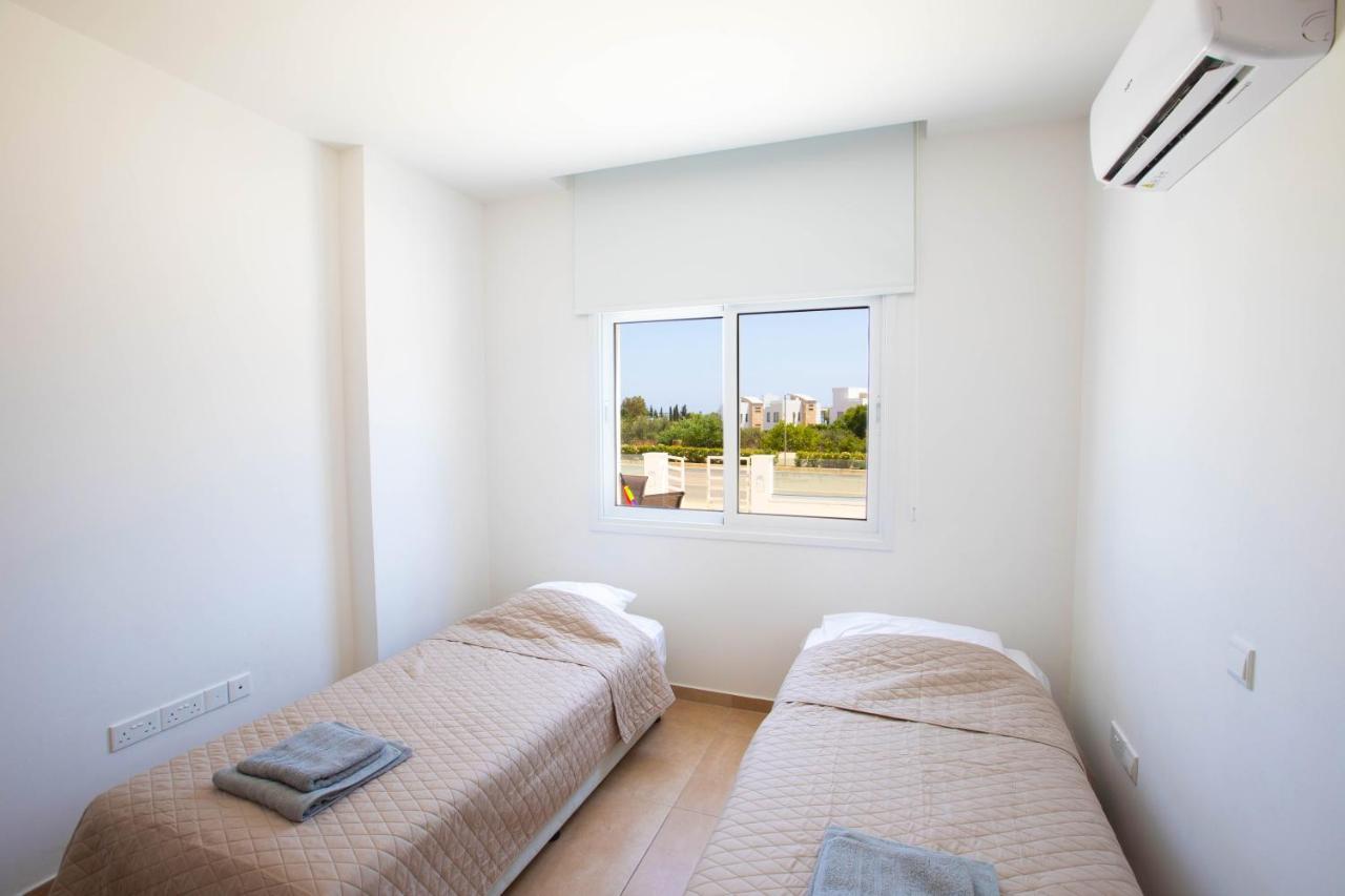 Panayia Sea View Apts โปรทาราส ภายนอก รูปภาพ