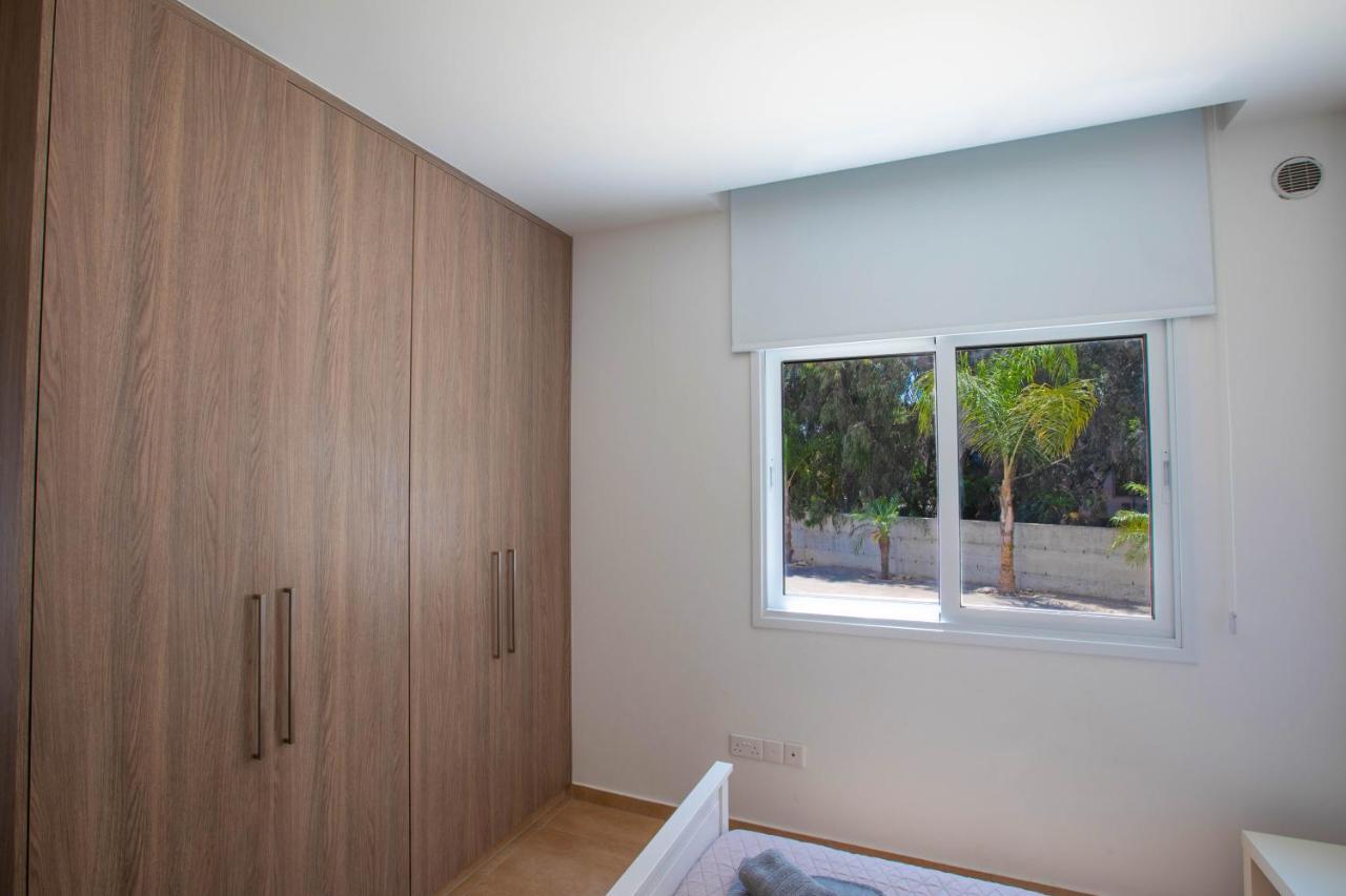 Panayia Sea View Apts โปรทาราส ภายนอก รูปภาพ